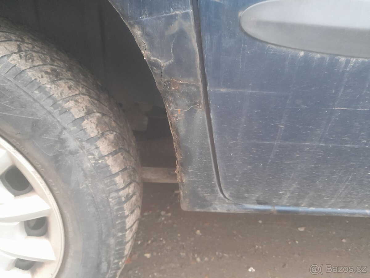 Chrysler Voyager 2.5 CRD - 6