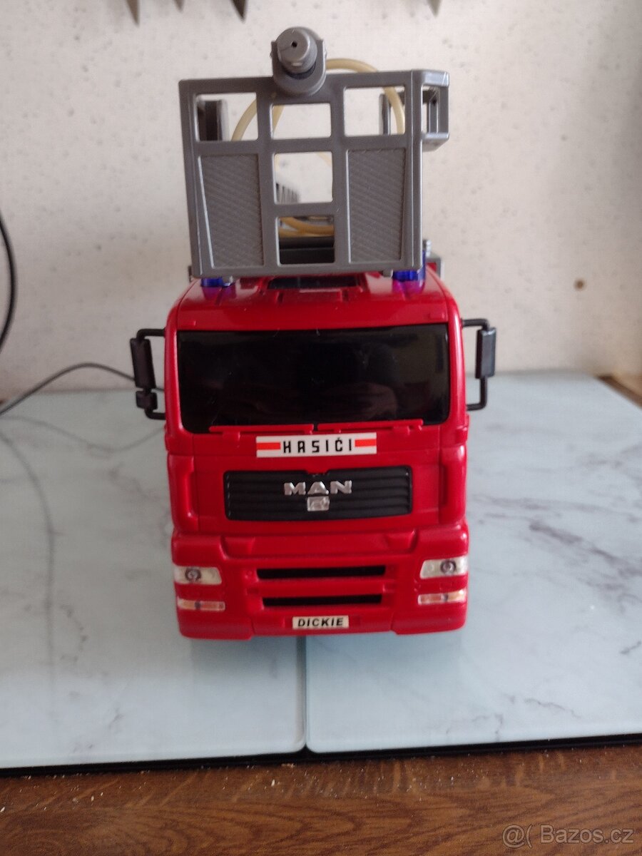 VELKÉ AUTO NA BOVDEN - 6