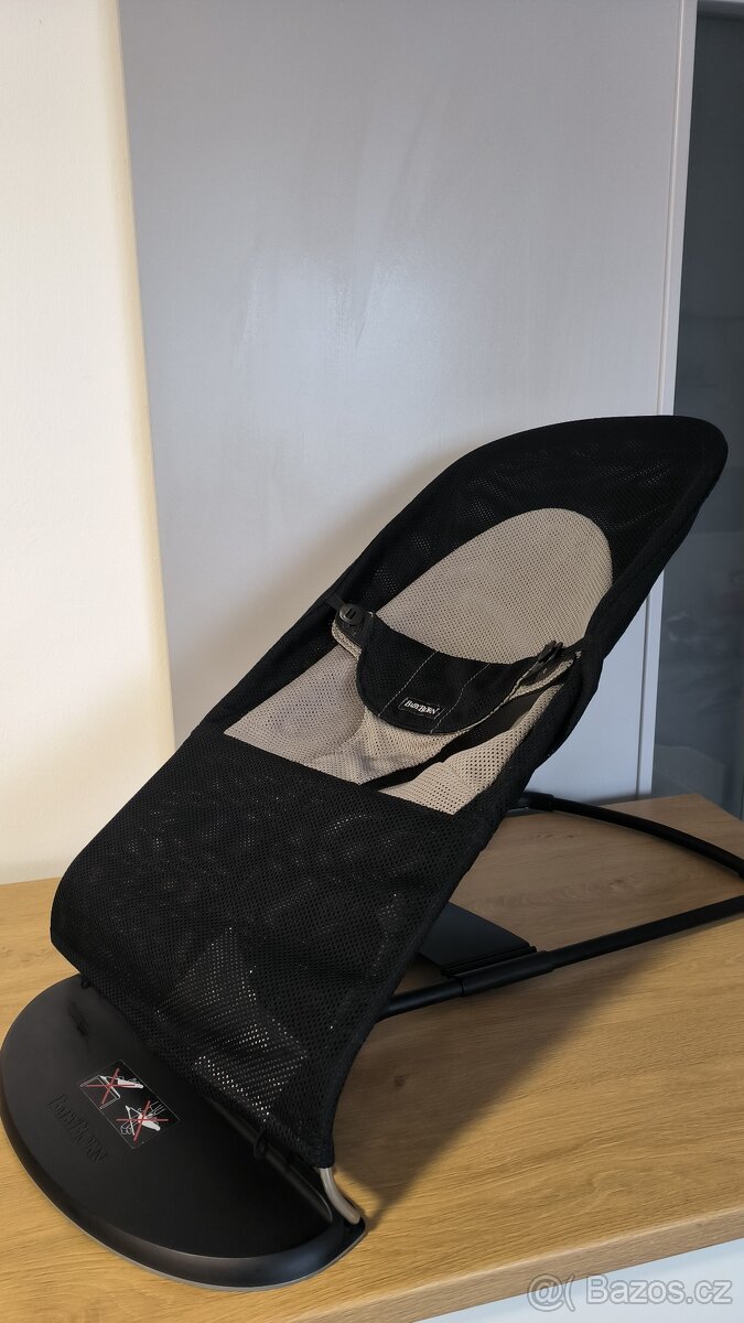 Lehátko/houpátko Babybjörn černá mesh - 6