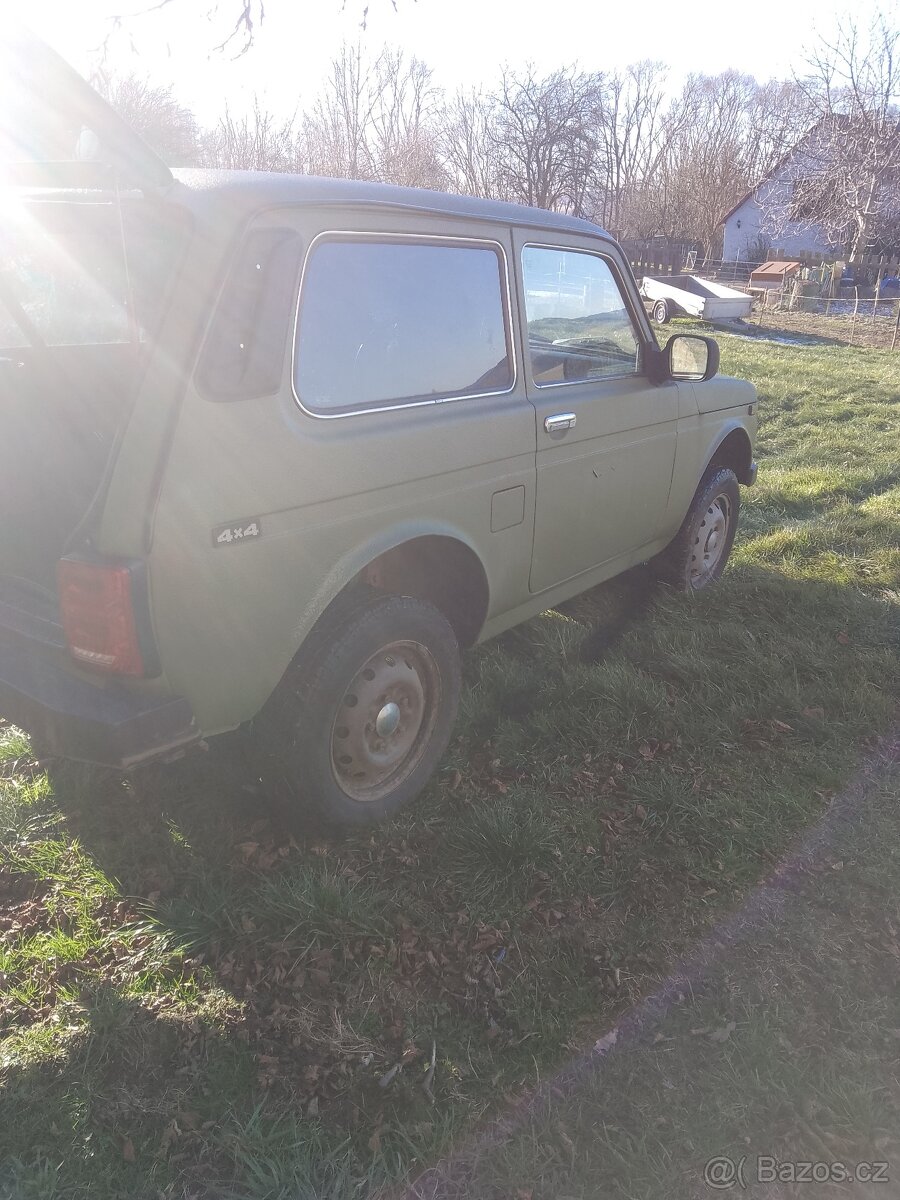 Lada Niva - 6