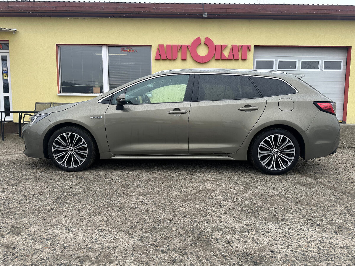 Toyota Corolla 2.0 Hybrid/1MAJ/Serv.Knih - 6