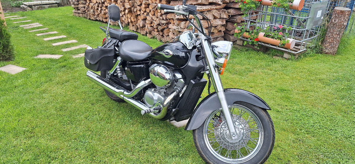 Honda VT750C Shadow - 6