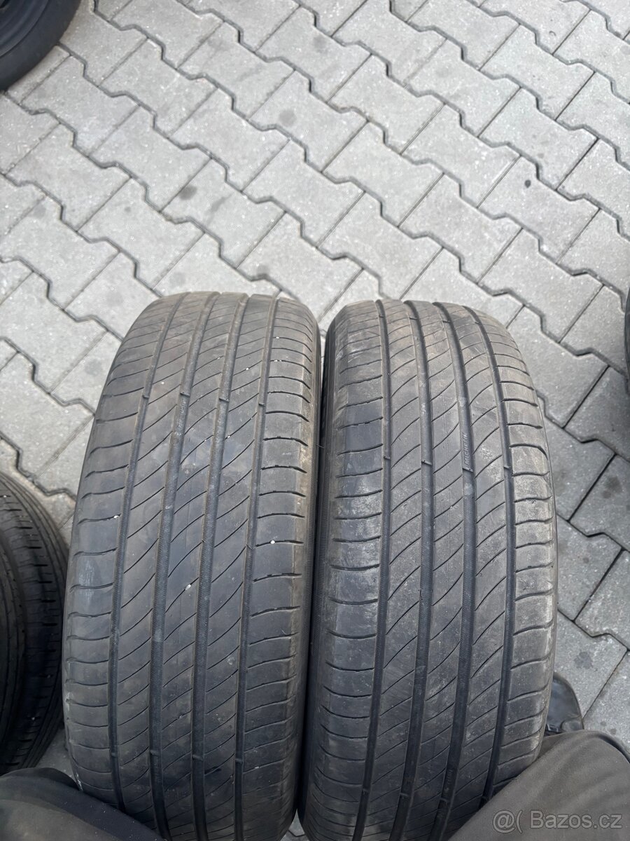 Michelin 205/60/16 - 6