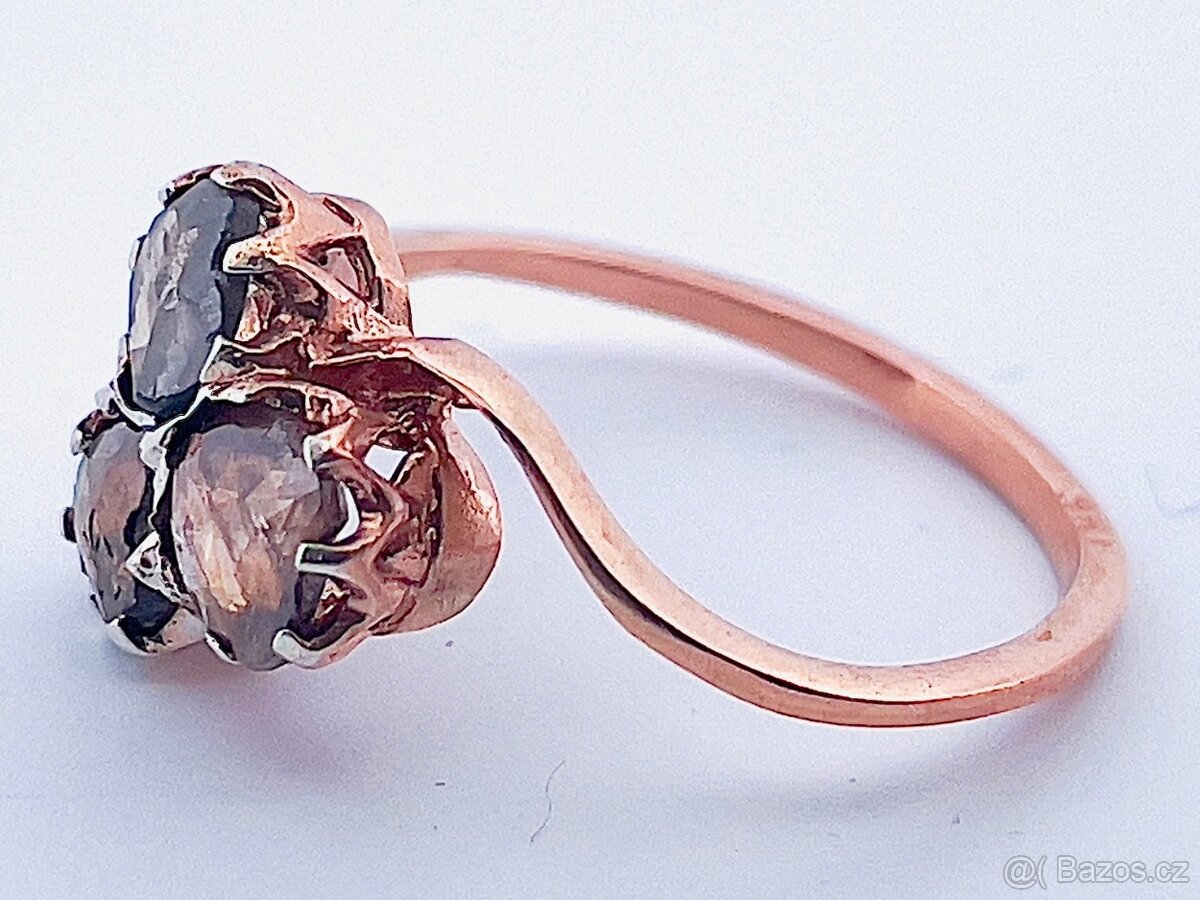 Zlatý prsten s diamantmi - 6