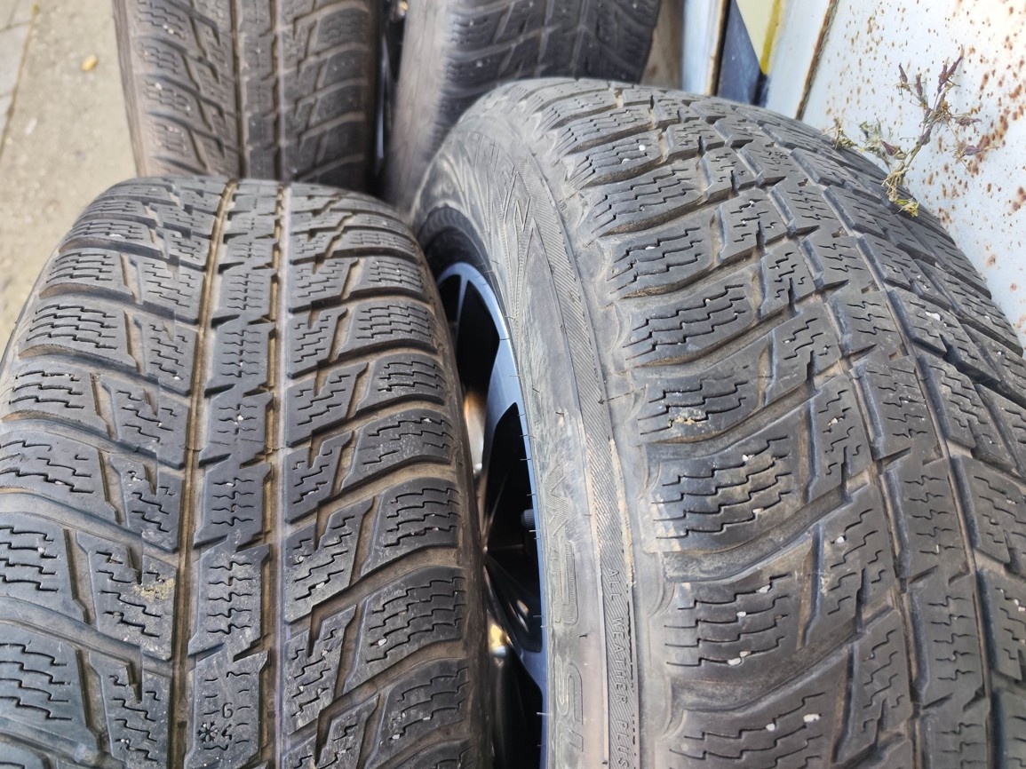 17"zimní alu sada 5x114 origo Mazda CX5 CX7 225/65 TPMS - 6