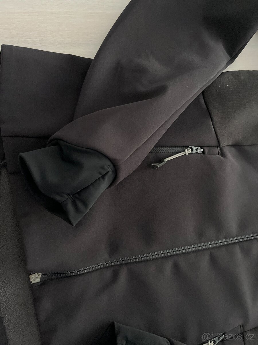 Dámská turistická softshellová bunda Quechua vel M - 6