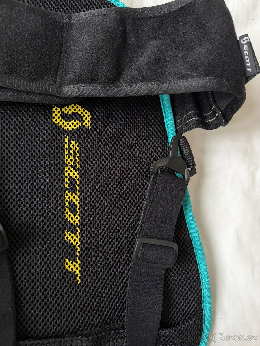 Detsky chranič páteře paterak Scott vel. S - 6