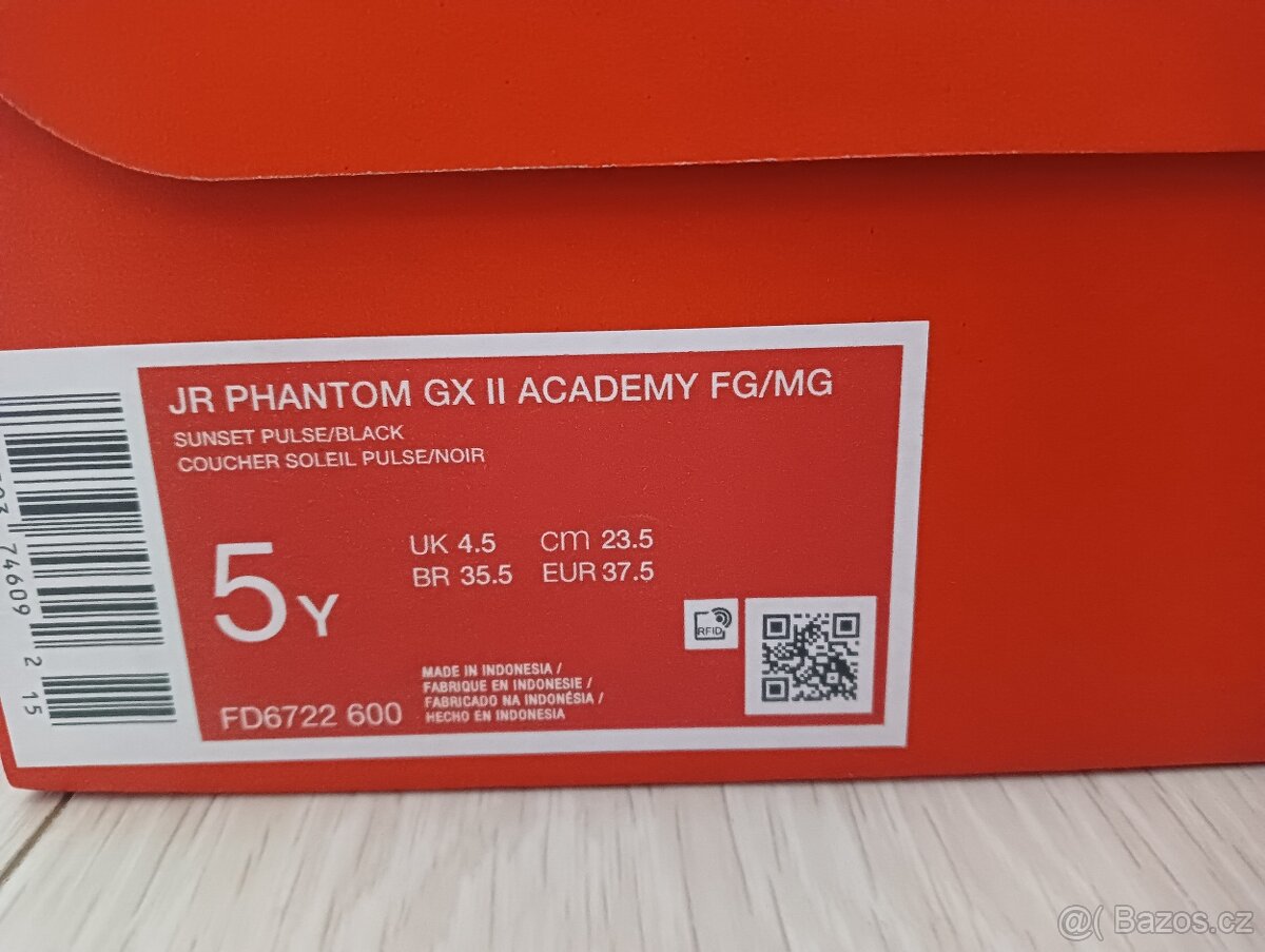 Kopačky NIKE Phantom GXII Academy vel. 37,5 - 6