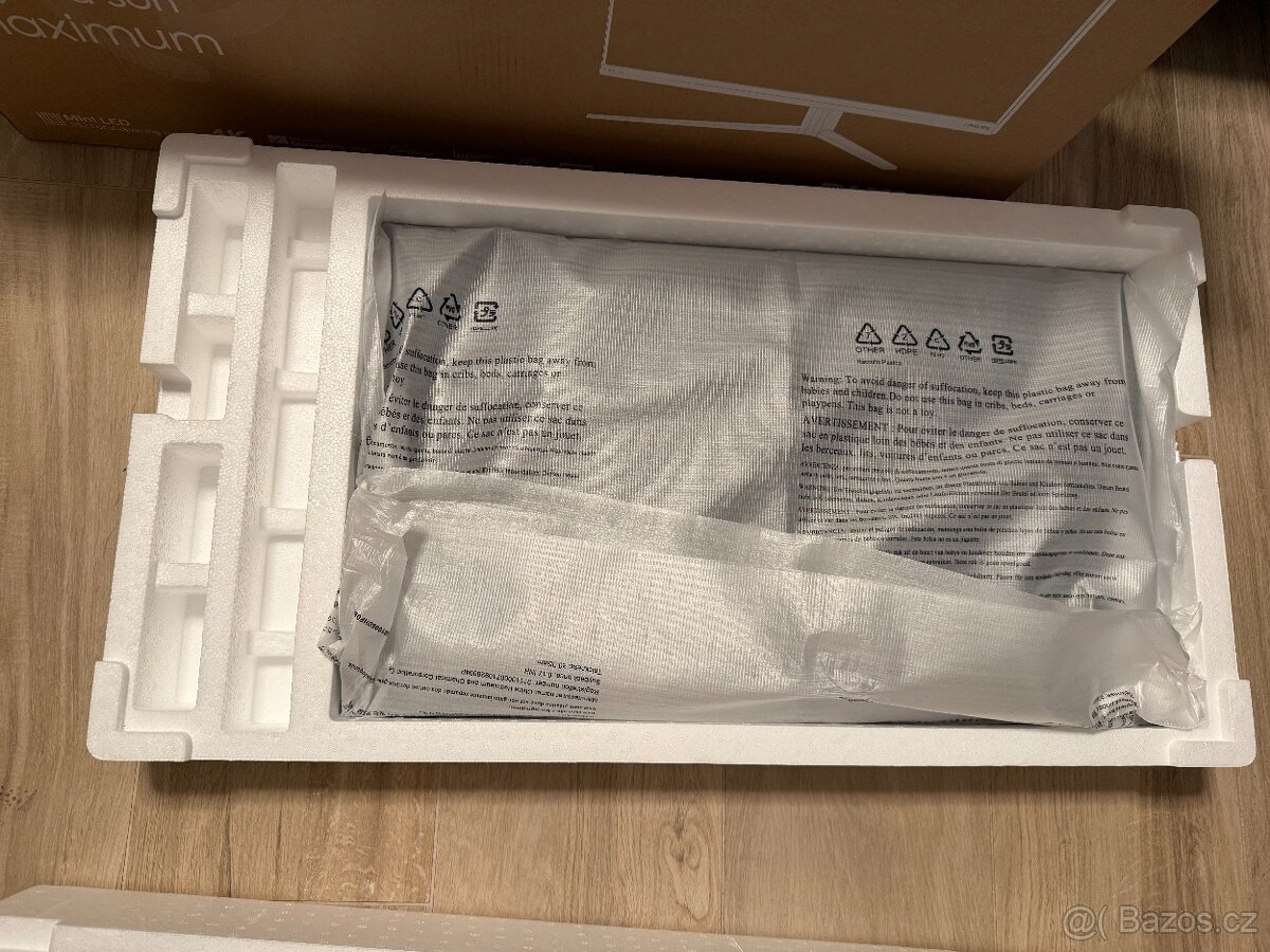 32" Philips 32M2N6800M/00 4K 144hz MiniLED Ambilight 10bit - 6