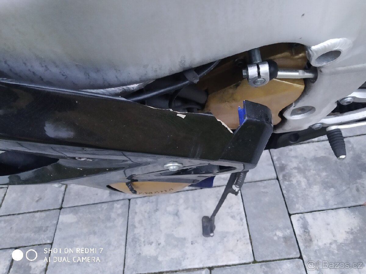 Yamaha YZF R1 díly - 6