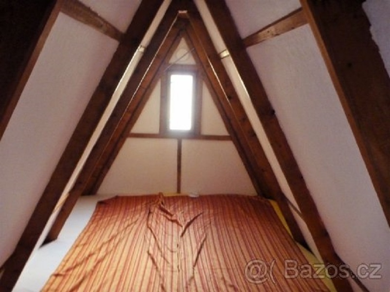 Chata u Pastvinské přehrady - 6