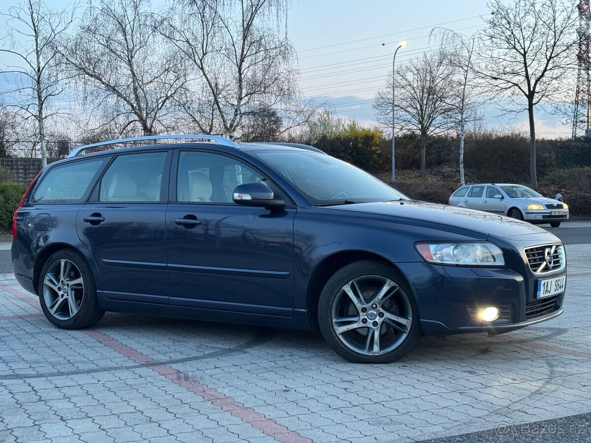 Volvo V50 🚀2012r👉1.6d 84kw - 6