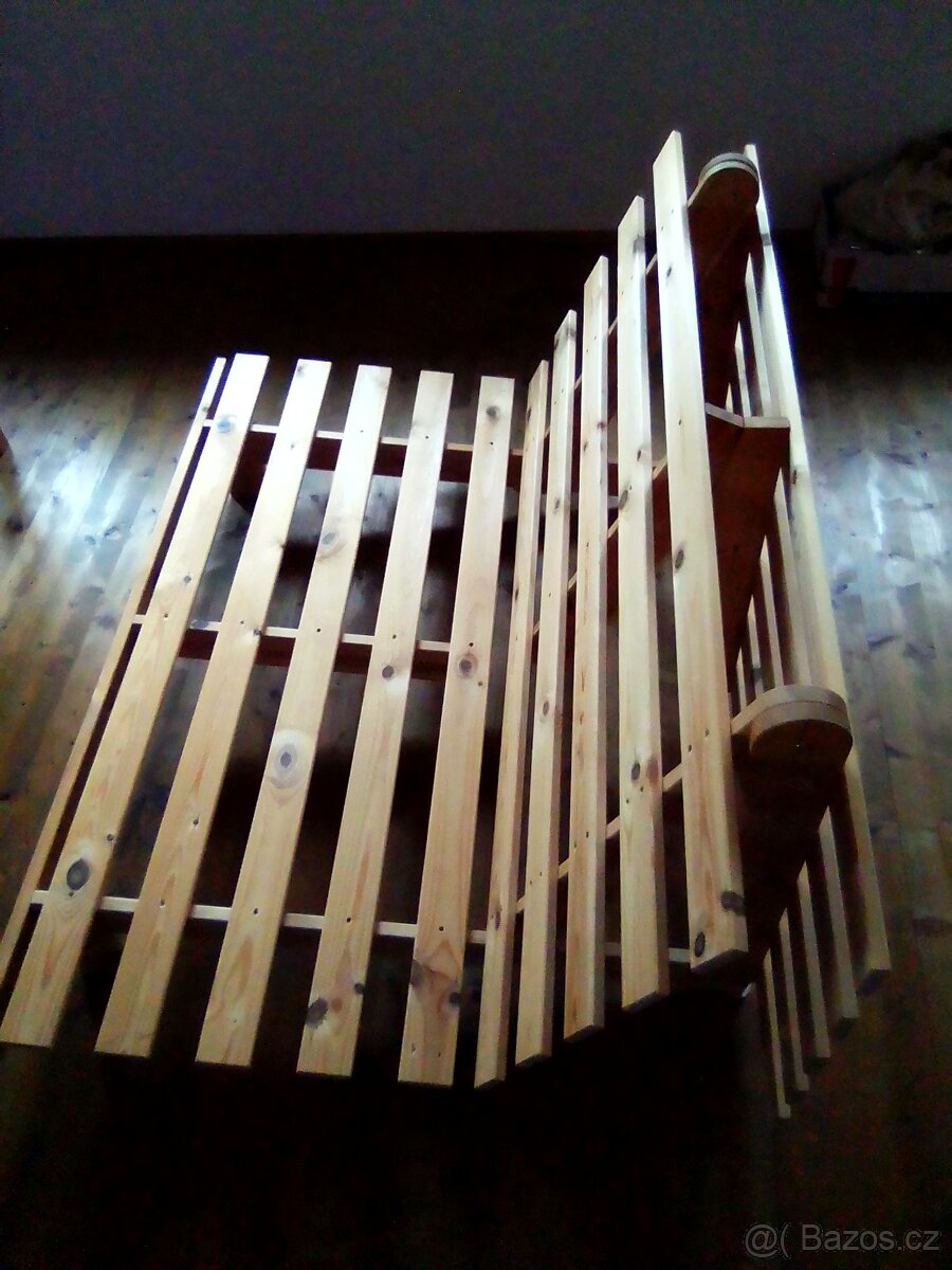 stůl a čtyři židle rok 1950 - 1960, 4 židle pohovka a postel - 6