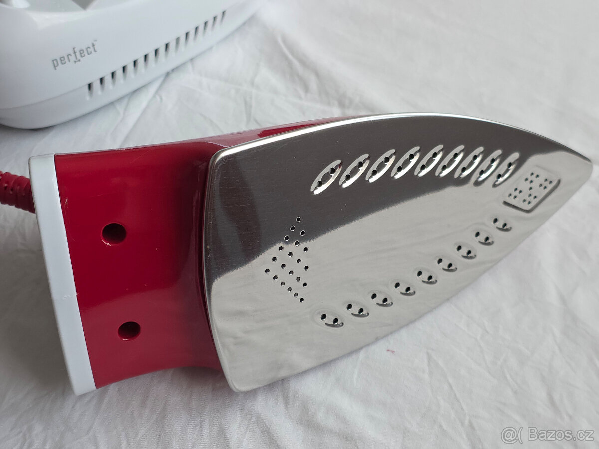 ELECTROLUX EDBS230 - LUXUSNÍ PARNÍ ŽEHLÍCÍ STANICE - 6