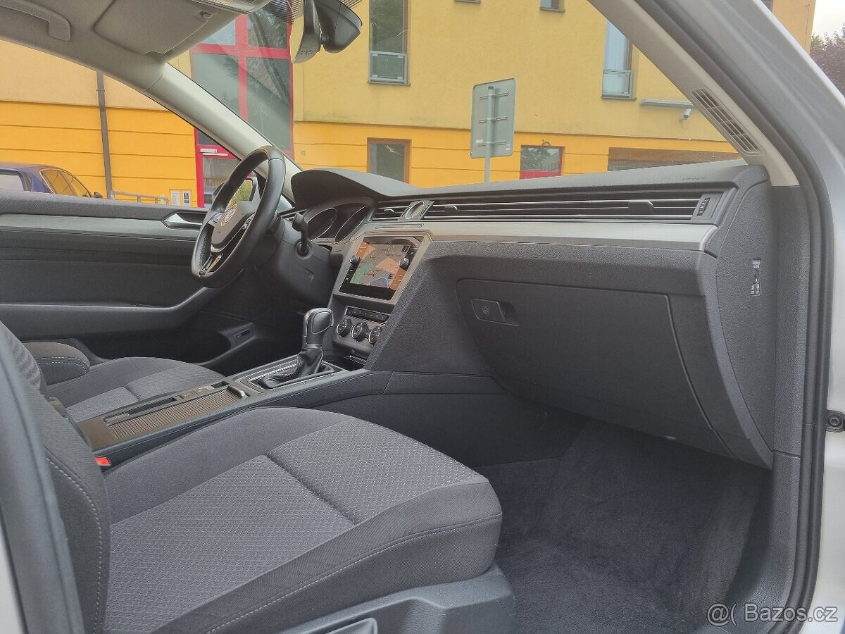 VW Passat B8 combi 06/2018 diesel automat DSG - 6