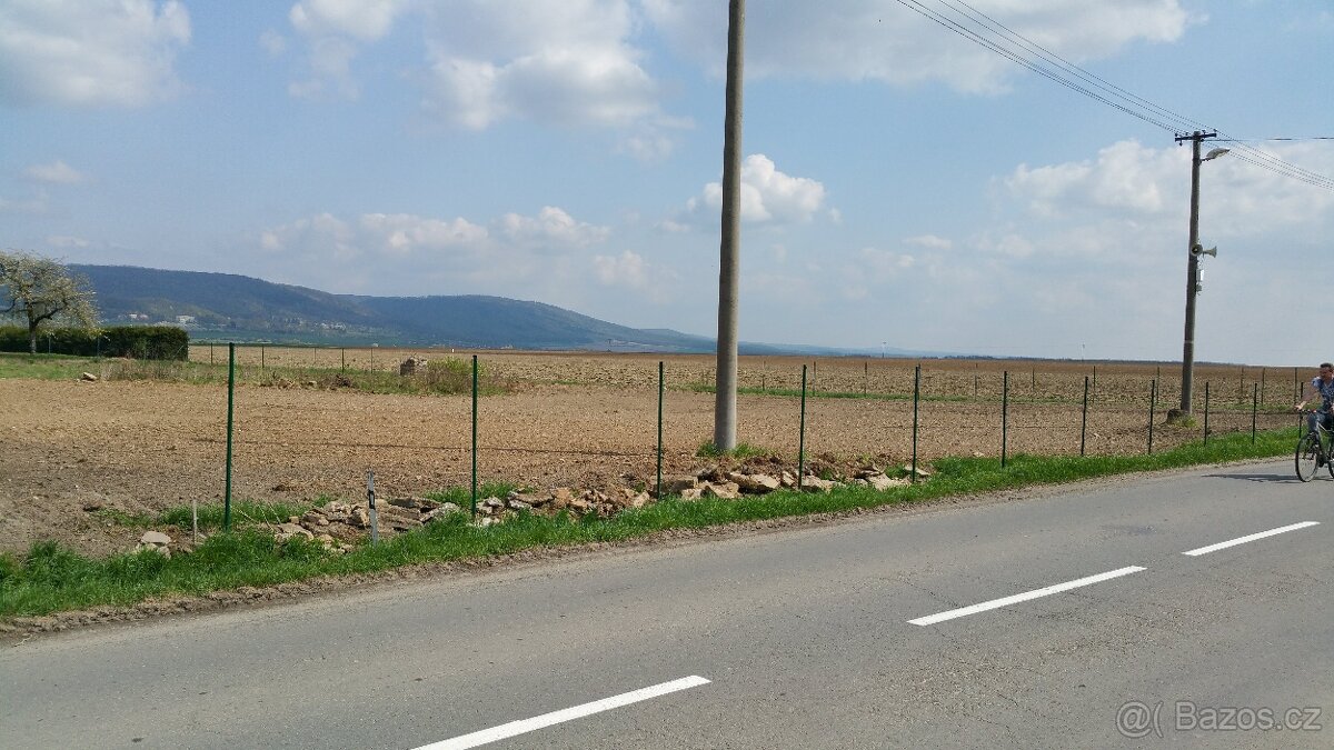 Prodam pozemek 1313m2 - 6