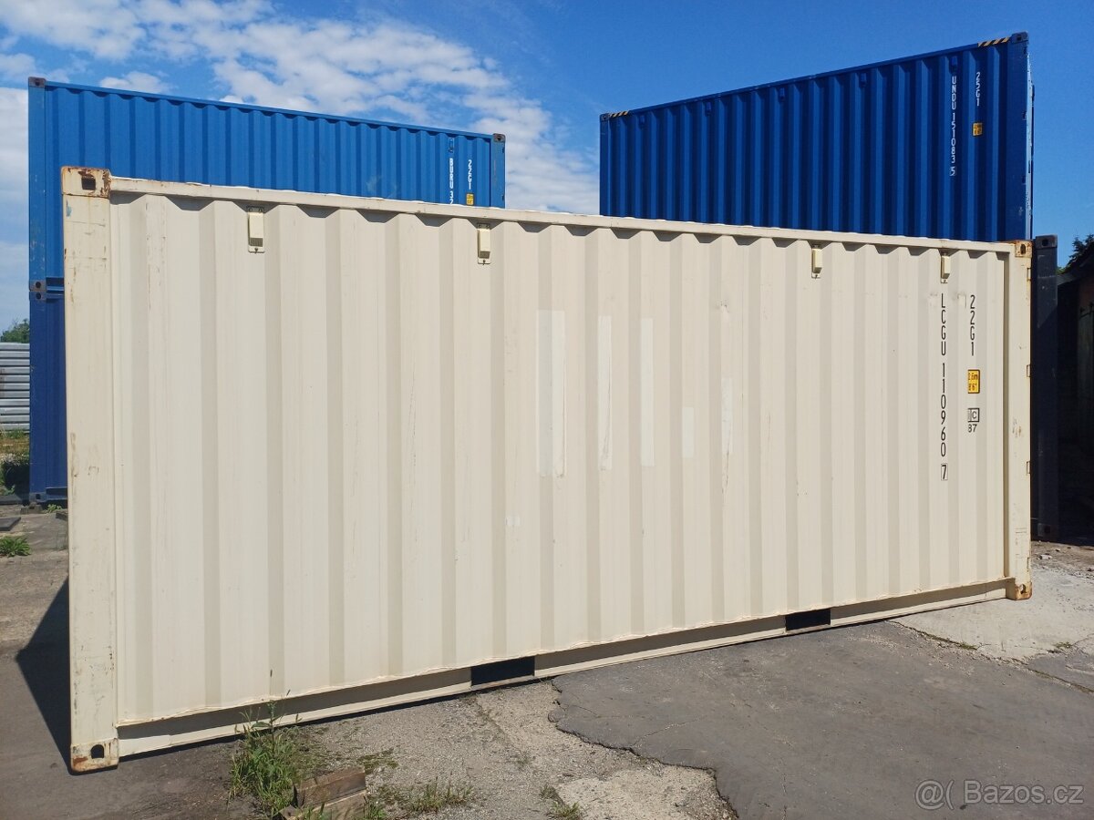 Lodní kontejner 20´ zánovní, RAL 1015 - 6