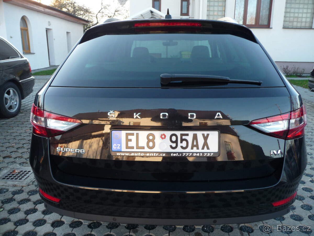 Škoda Superb 1,4TSI iV DSG Style Plus plug in Hybrid 160kw - 6