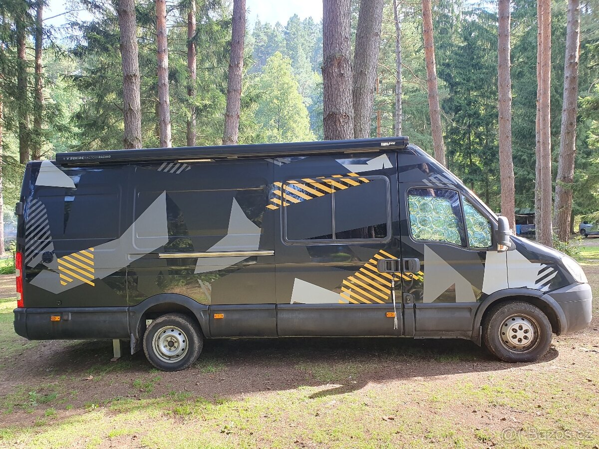 Prodám obytné Iveco Daily - 6