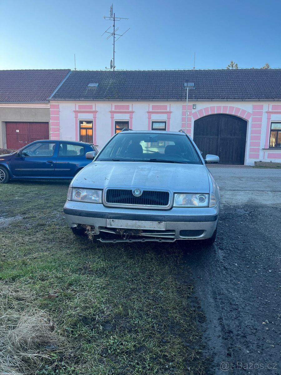 Octavia 1 1.9 TDI - 6