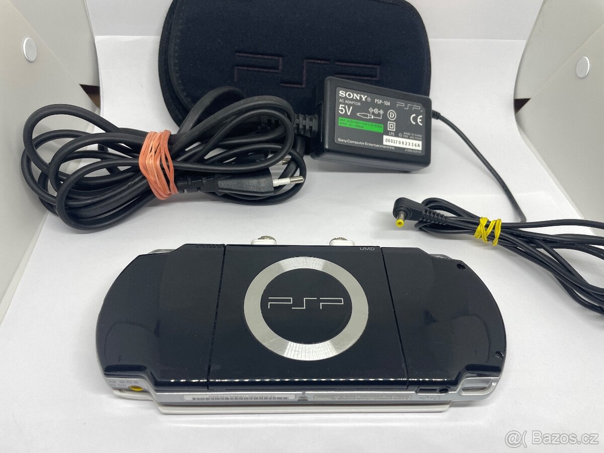 PSP 2004 Playstation Portable - 6