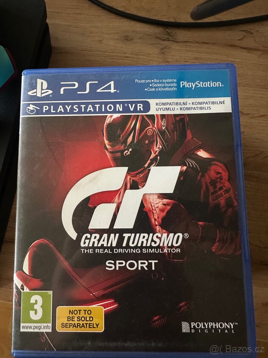 PlayStation 4 Slim - 6