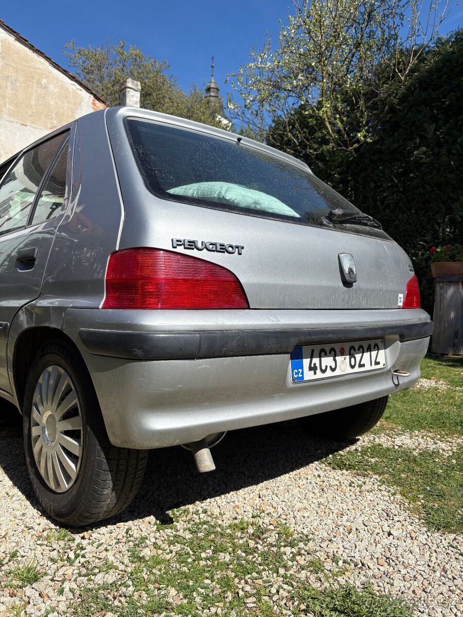 Peugeot 106 - 6