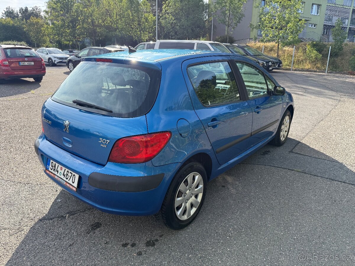 Peugeot 307 1.6HDi 16v - 6