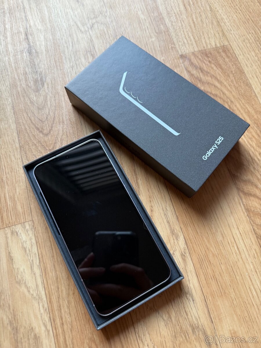 Samsung Galaxy S25 128GB Silver - 6