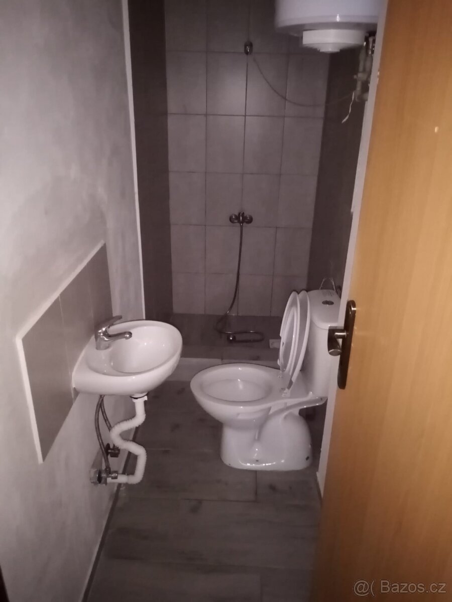 Pronajmu MINI Garsonku v Děčíně - 6