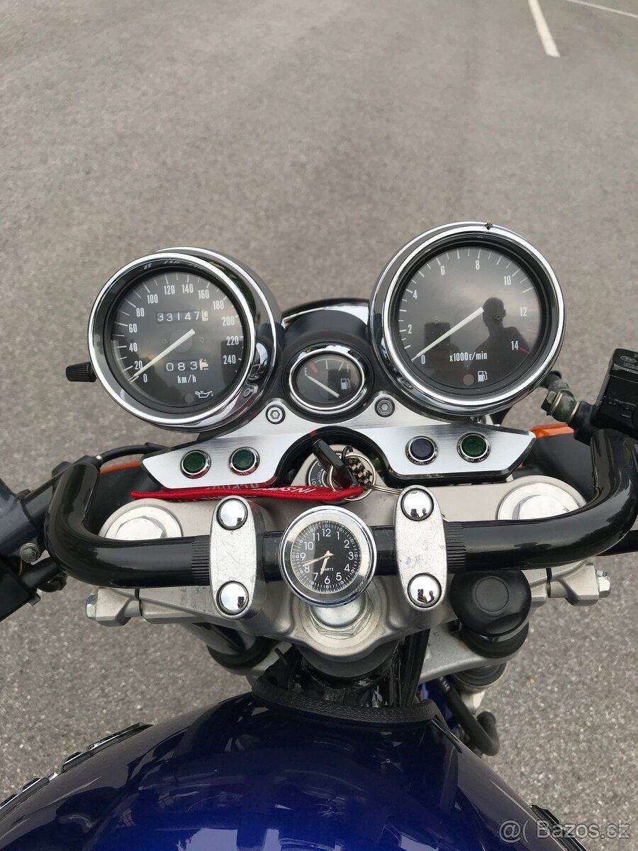 Suzuki Inazuma 750 - 6