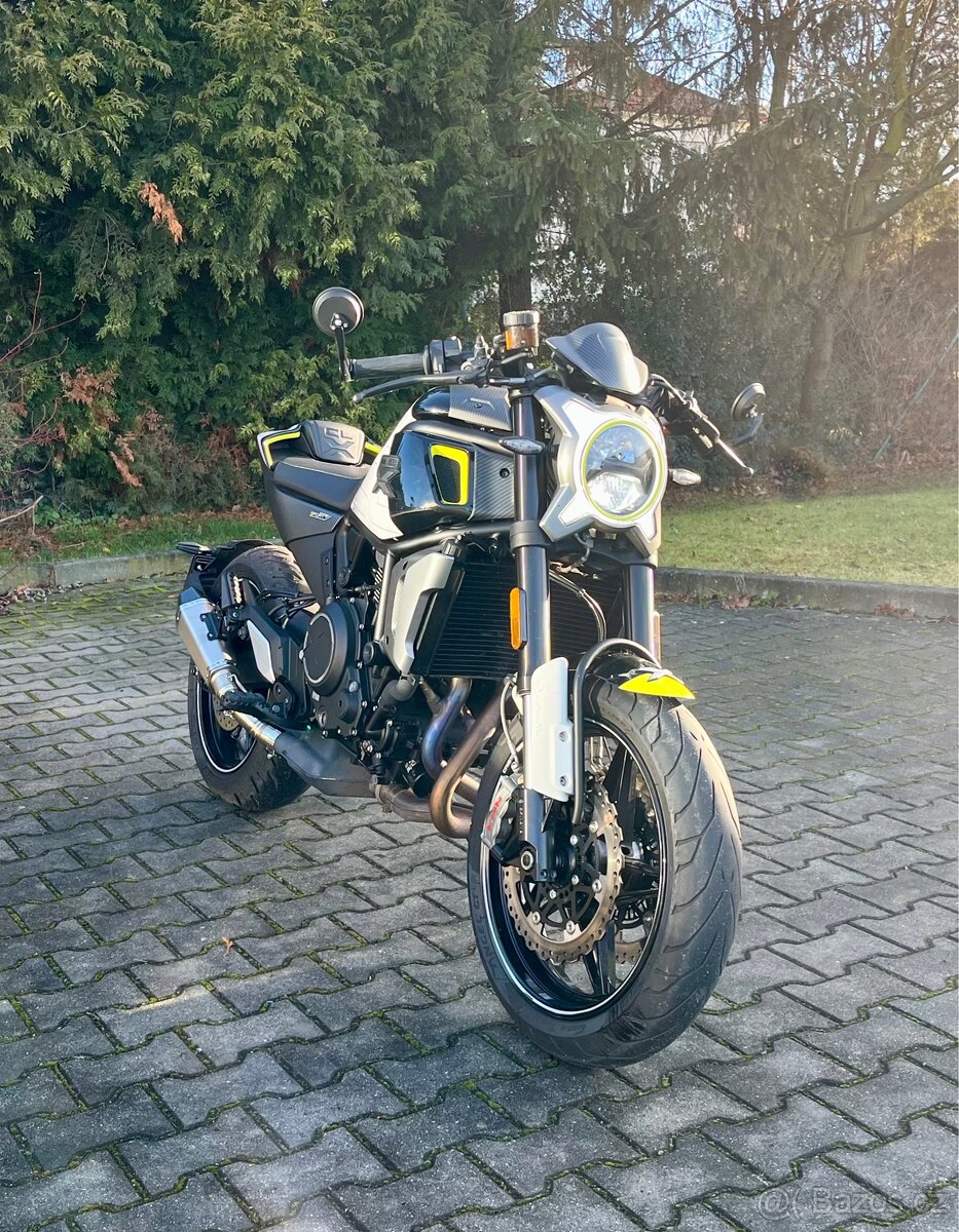 CF Moto CL-X 700 Sport - 6