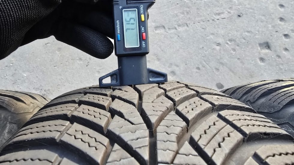 Zimní pneumatiky 195/65/15 Continental - 6