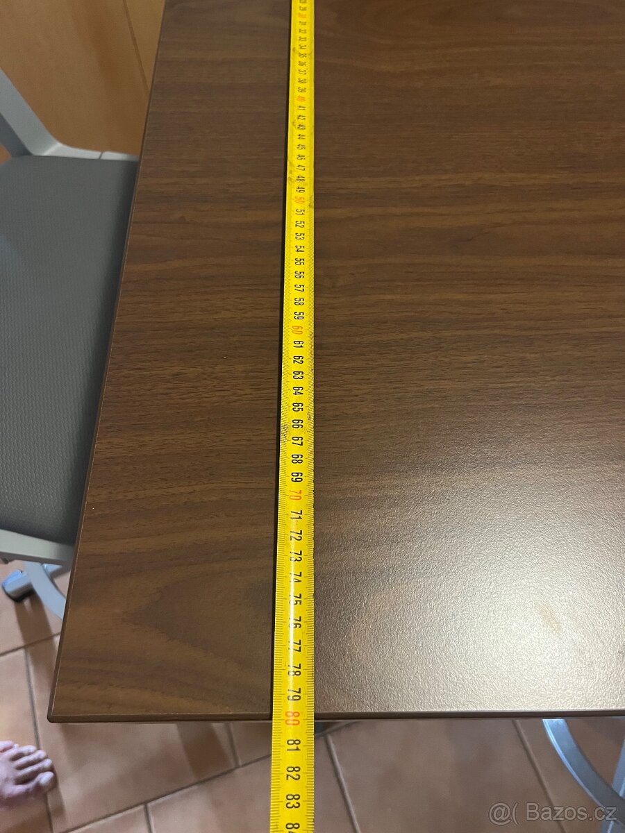 Kancelářský nábytek - Konferenční stůl + 6 židlí - 6