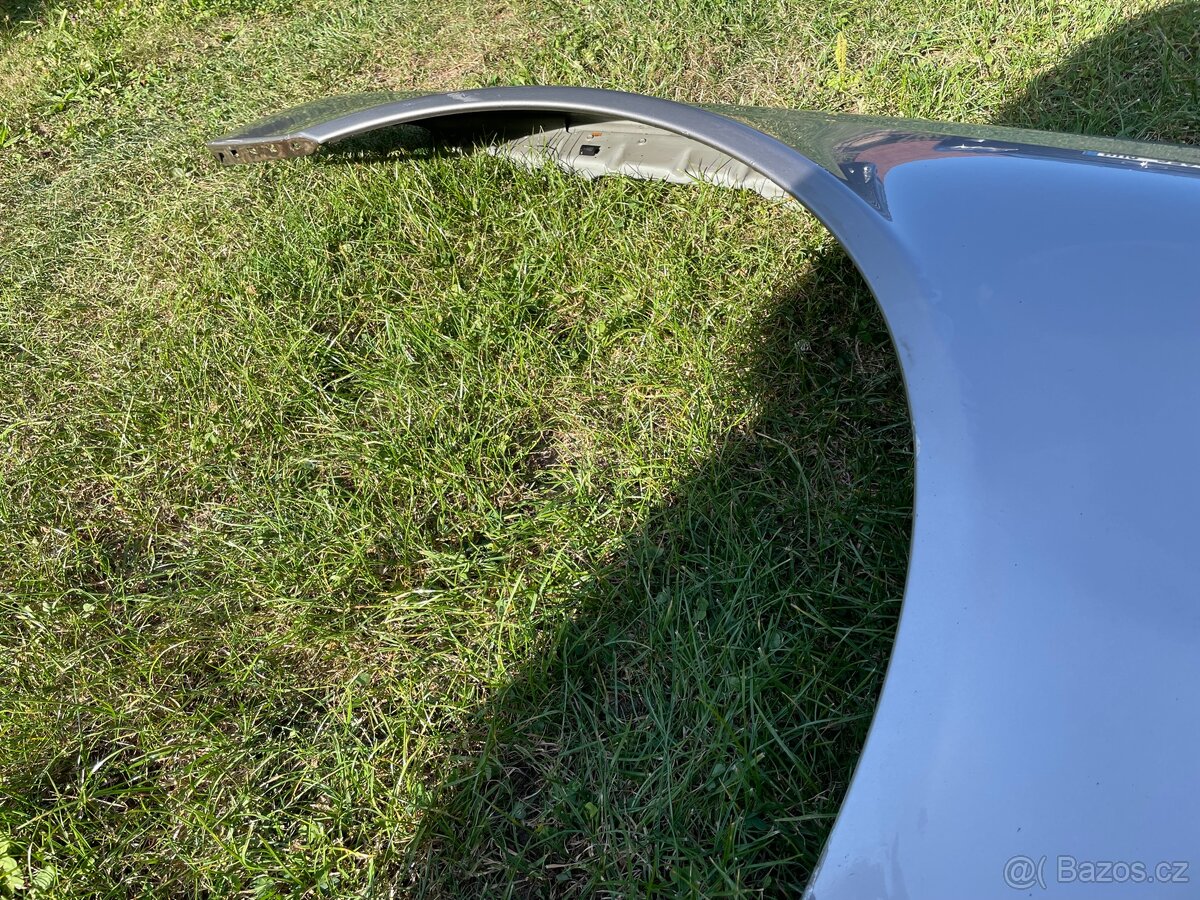 Mercedes W211 blatník - barva 723 - 6