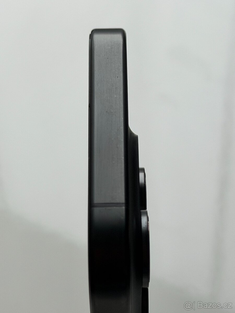 iPhone 15 Pro 256GB Černý, Baterie 89% - 6