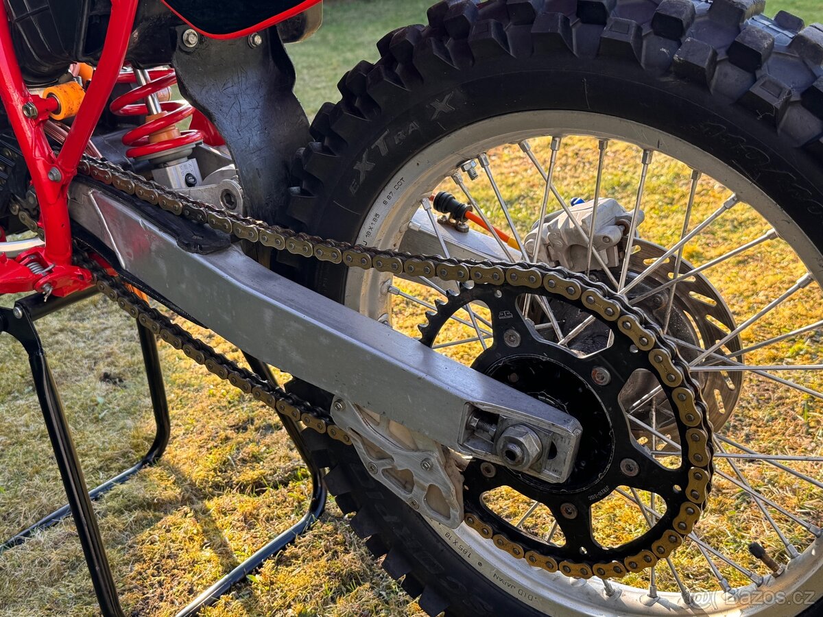 Honda CR 125R rv.1988 - 6