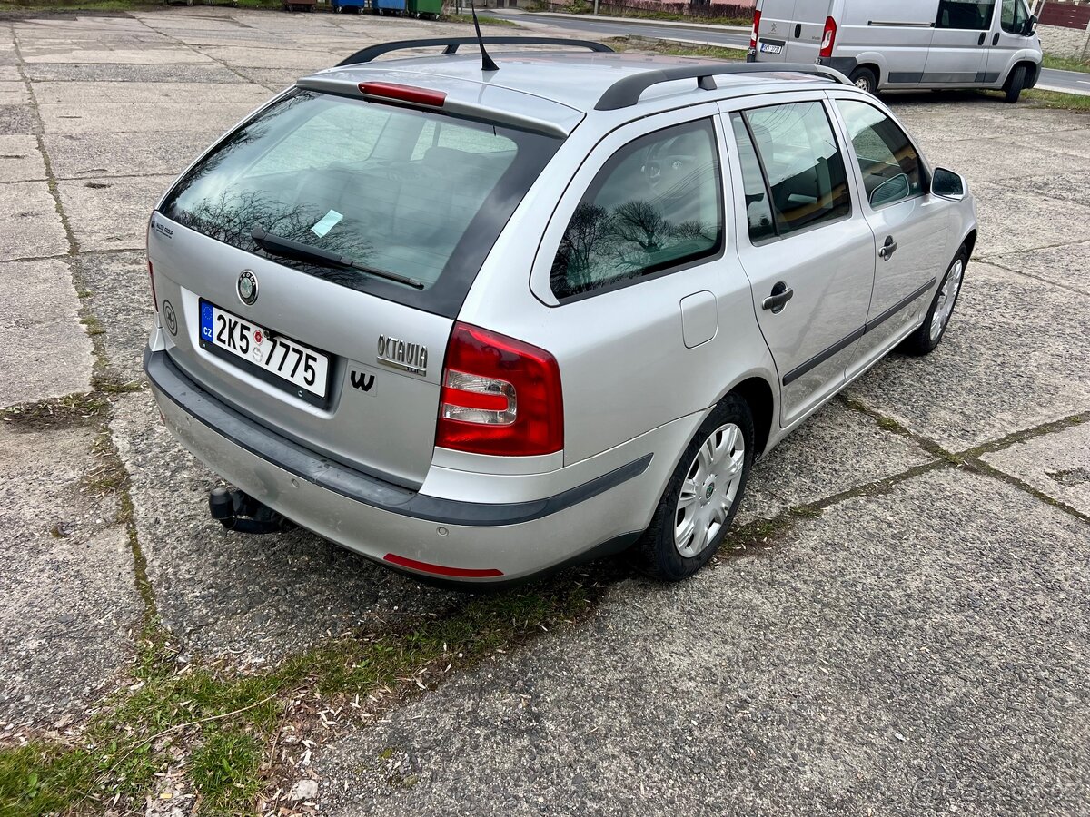 Škoda octavia 2 1.9 TDi - 6
