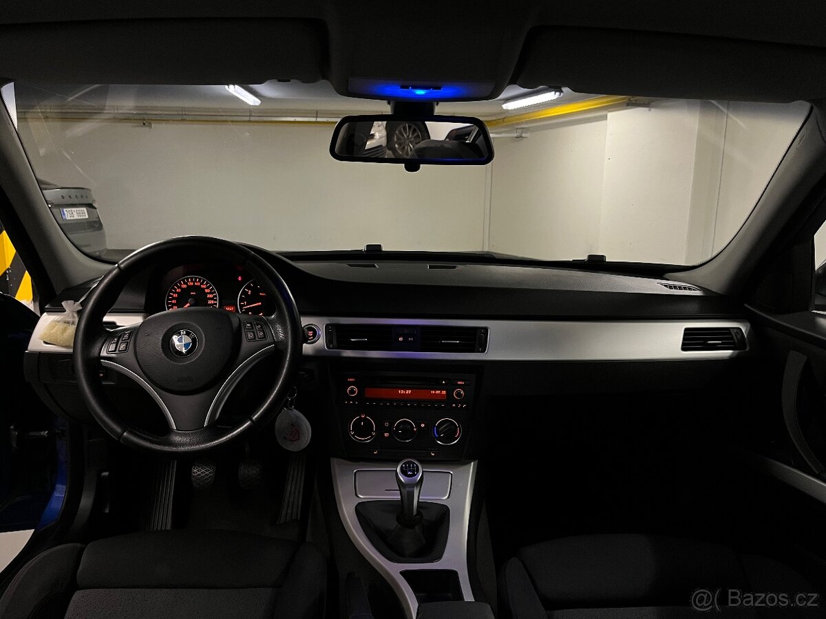 BMW E90 318i - 6