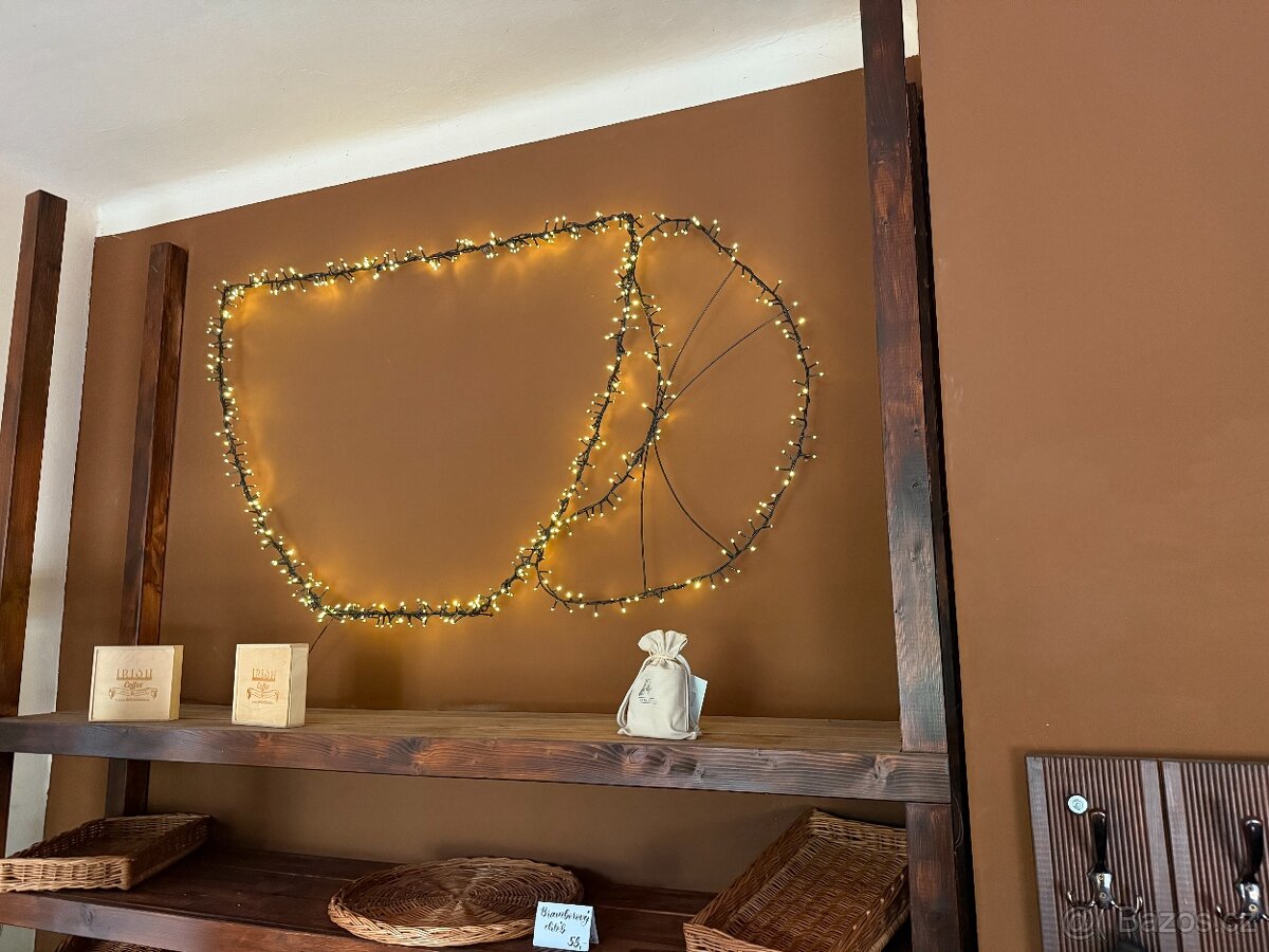 Vybavení menší kavárny - 6