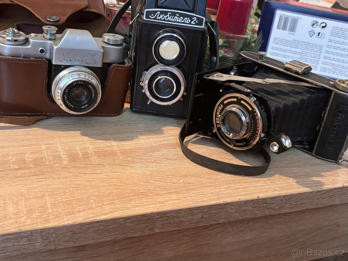 Staré hodiny foťáky - 6