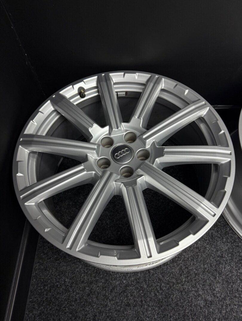 Alu AUDI 5x112 20” 4M0601025AE - 6