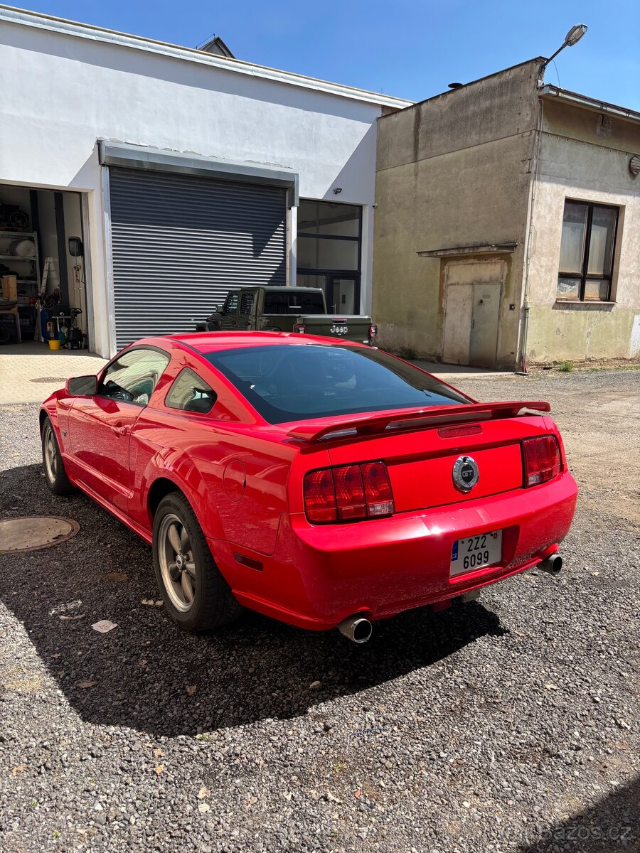 Ford mustang gt 4.6 - 6