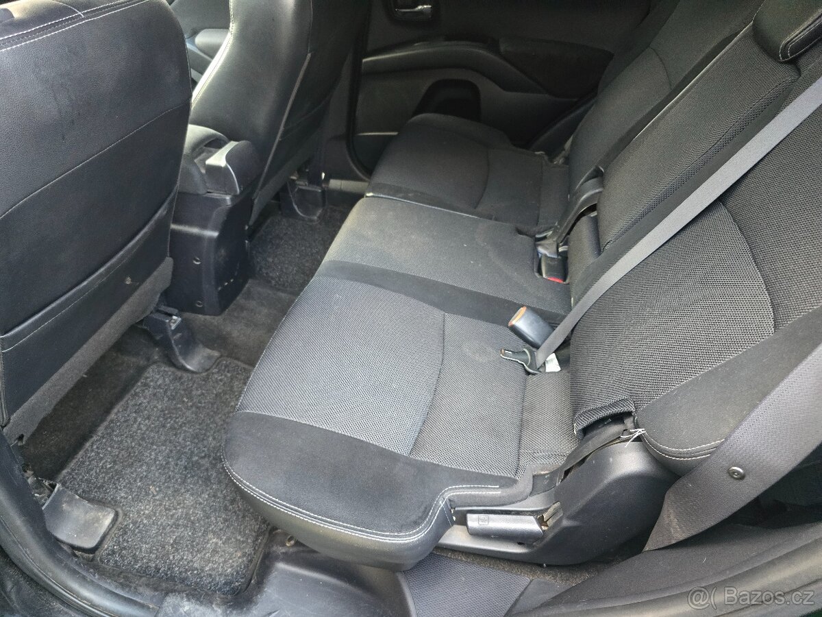 Prodám Peugeot 4007 2,2hdi - 6