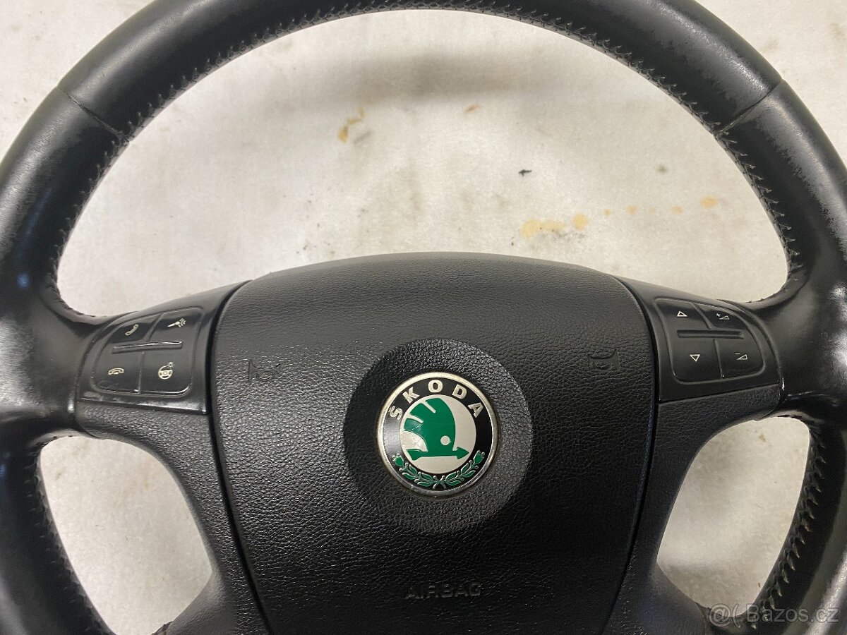 ŠKODA OCTAVIA 2 04-13- KOŽENÝ MULTIFUNKČNÍ VOLANT S AIRBAGEM - 6