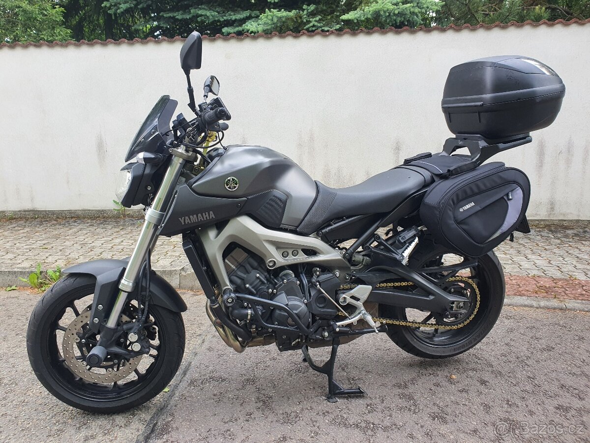 Yamaha MT-09 - 6