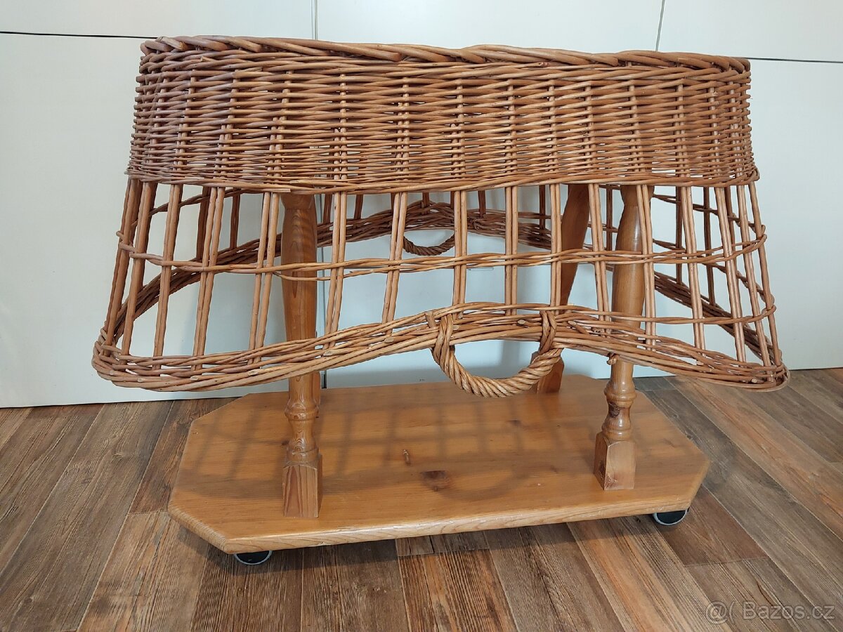 Proutěný koš pro miminko - 6