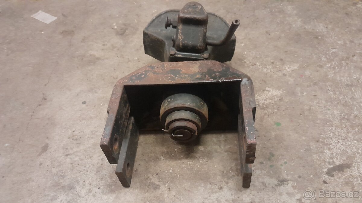 Závěs zetor - 6