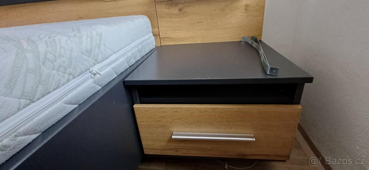Manželská postel + matrace - 6