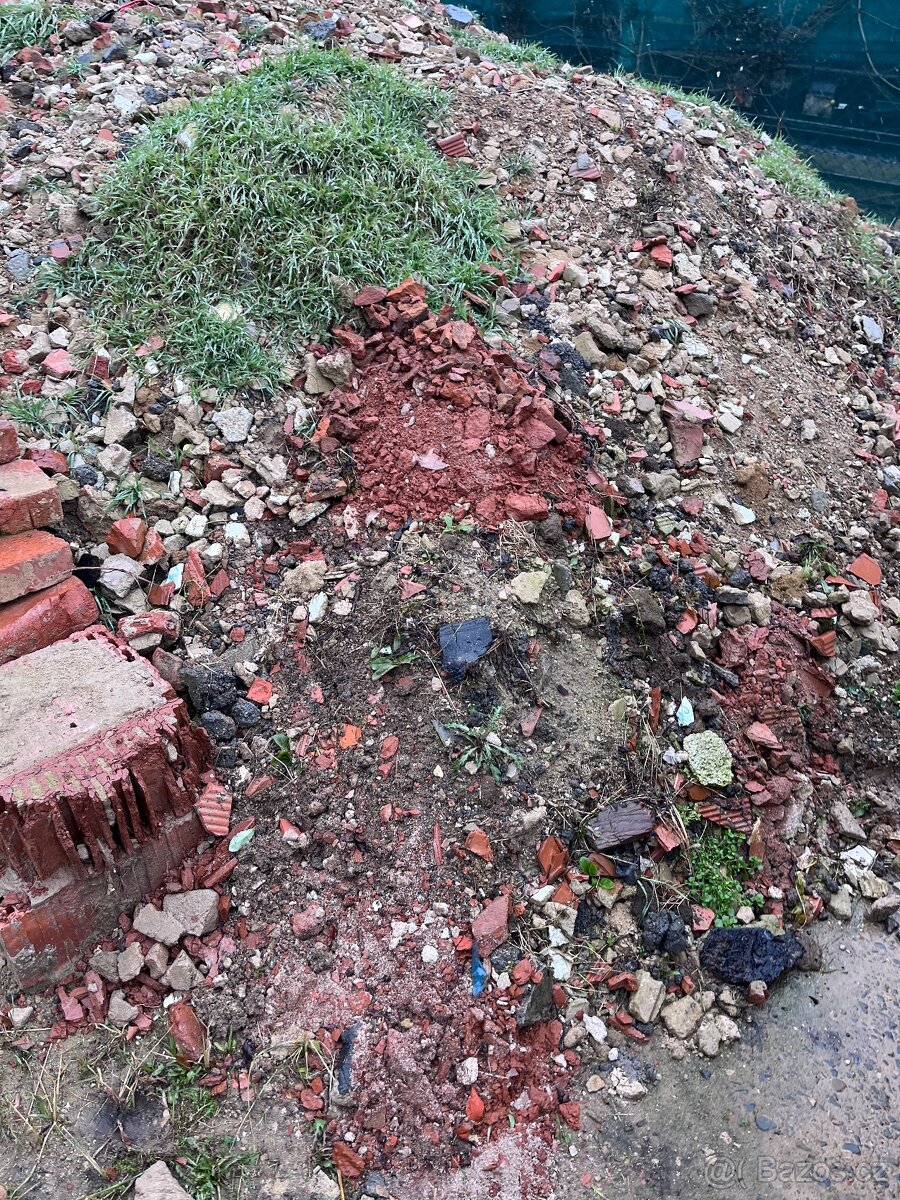 Stavební suť, cihly, drť - 6